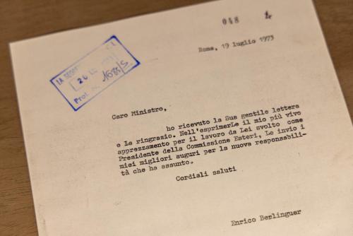 14_BERLINGUER_installation-view_ph.Monkeys-Video-Lab-scaled