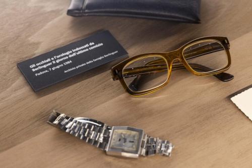 30_BERLINGUER_installation-view_ph.Monkeys-Video-Lab-scaled